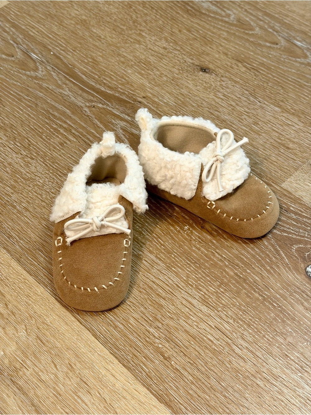 OshKosh B'gosh Tan Moccasin Slippers with Cream Shearling Cuff